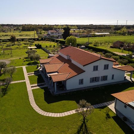 Residence La Pace - Pool & Relax Marina di Grosseto Bagian luar foto