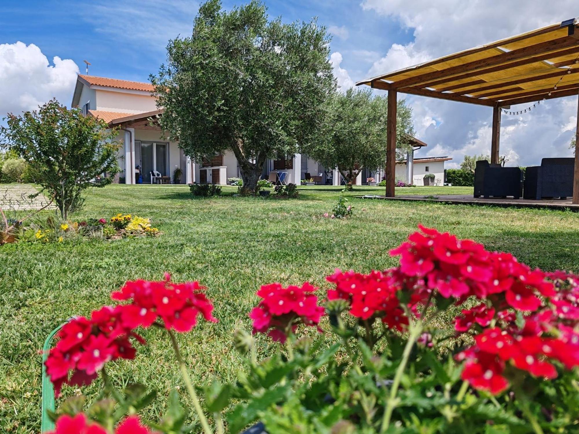 Residence La Pace - Pool & Relax Marina di Grosseto Bagian luar foto