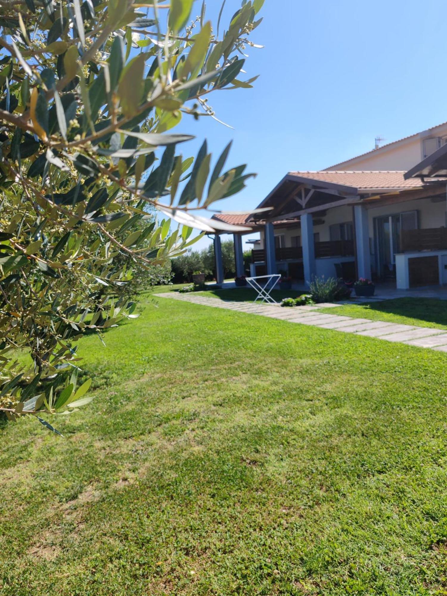 Residence La Pace - Pool & Relax Marina di Grosseto Bagian luar foto